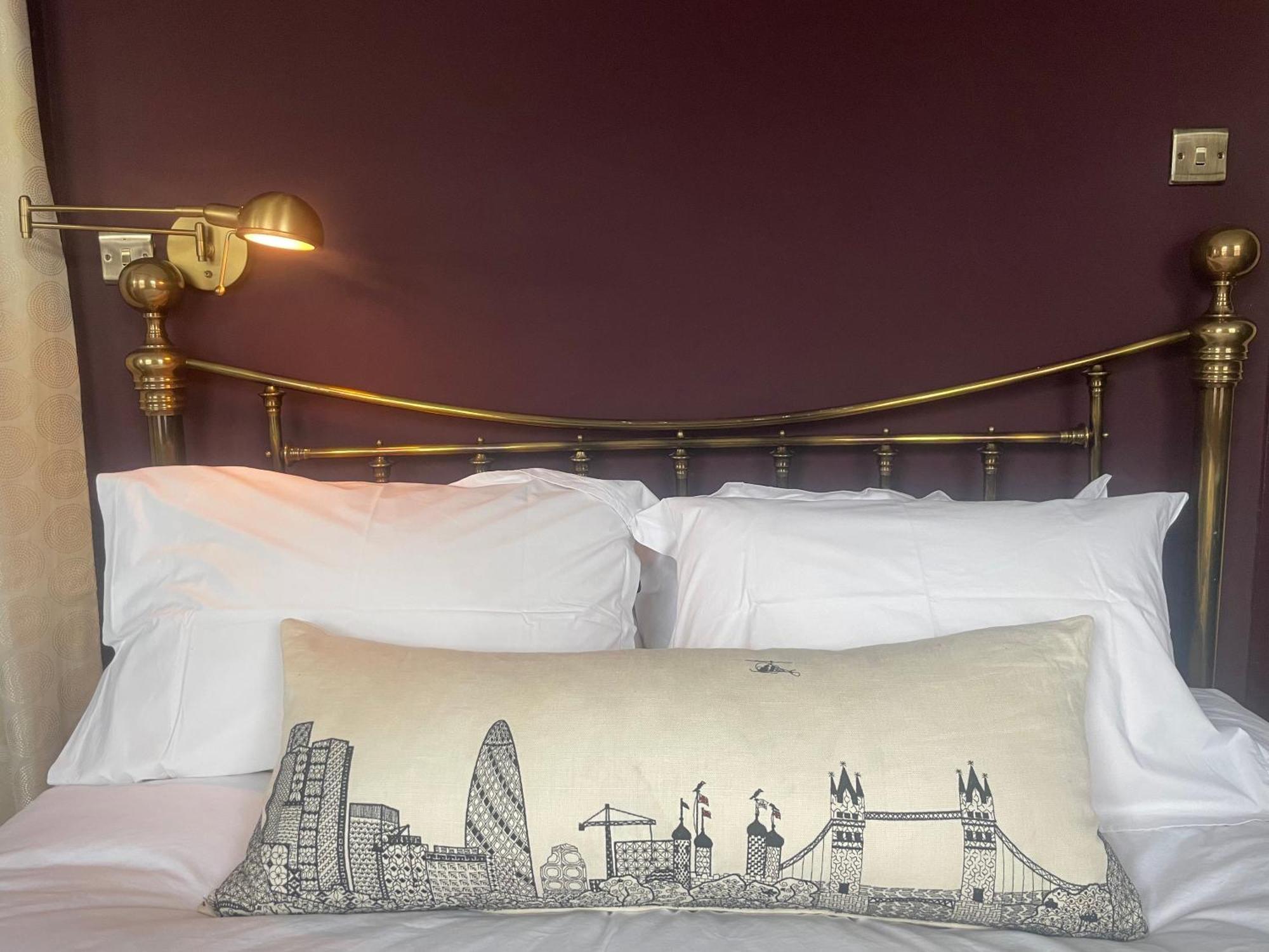 Beautiful Victorian House, Sleeps 12 Hébergement de vacances